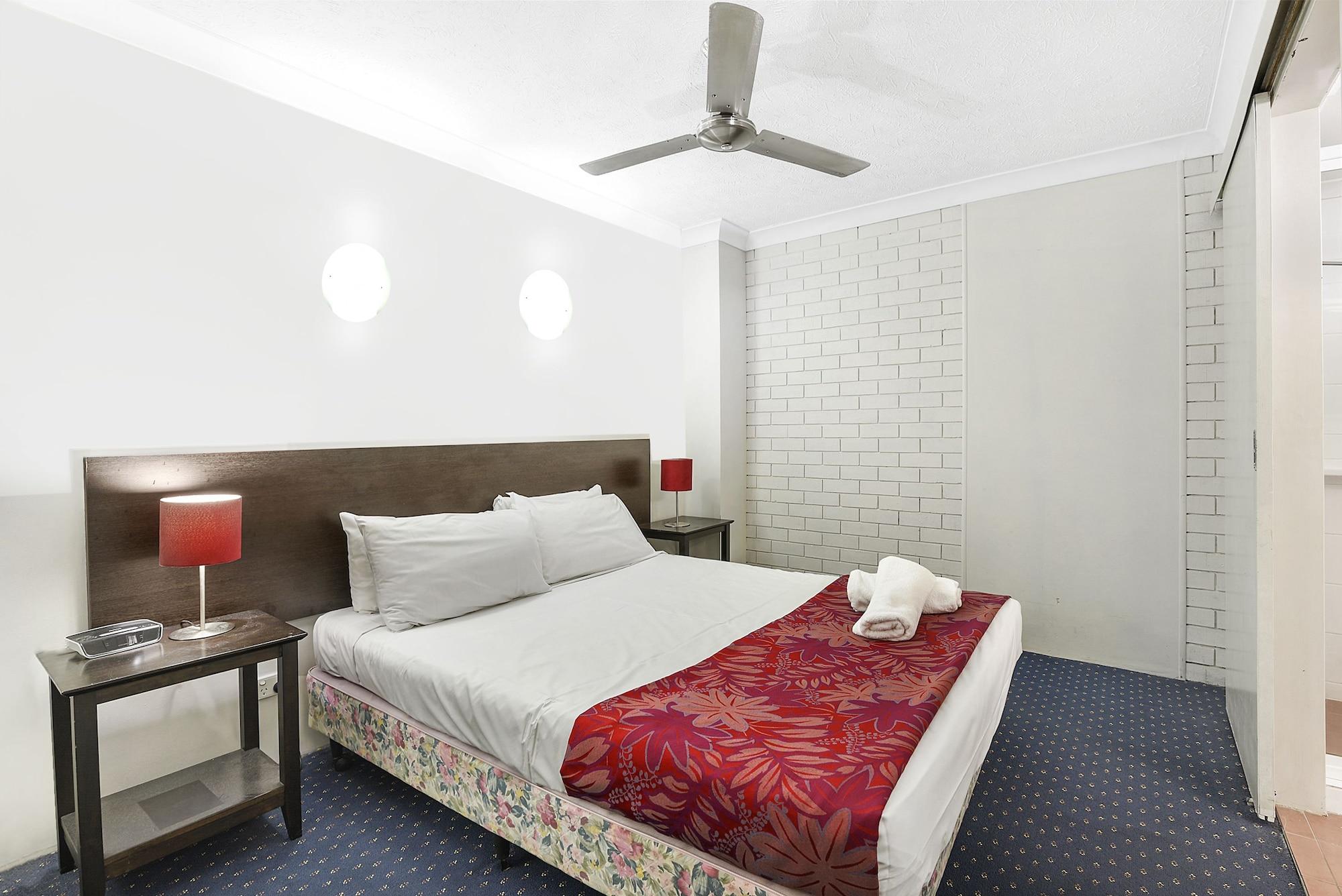 Broadbeach Travel Inn Apartments Gold Coast Exterior foto